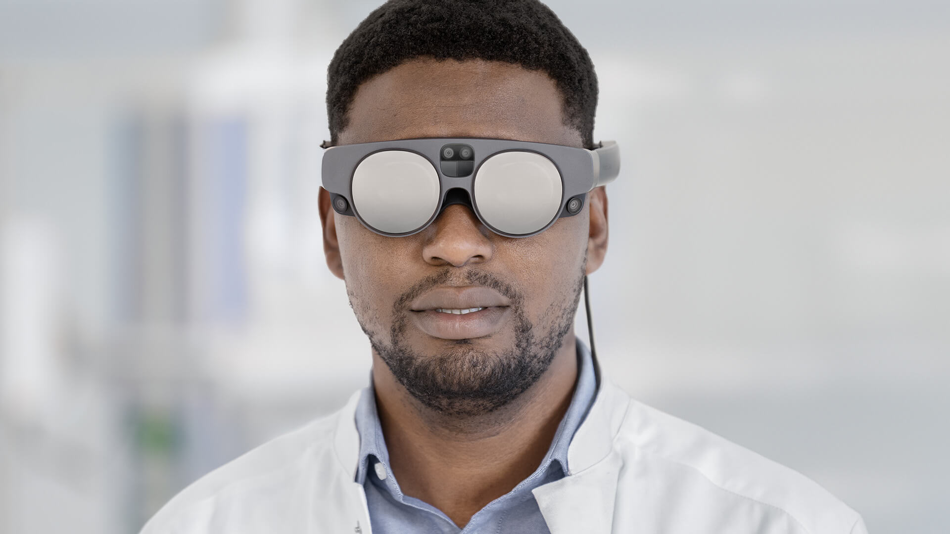 Mixed Reality Viewer 3D Spine Surgical Planning Brainlab